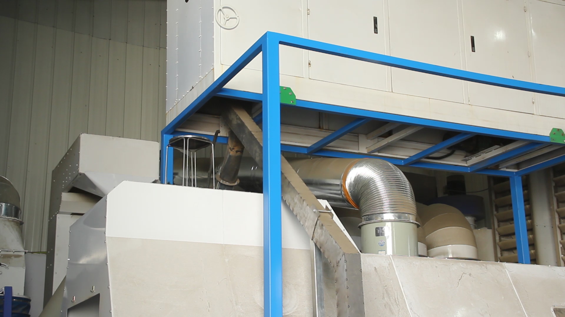 窩眼機.jpg 窩眼機.jpg