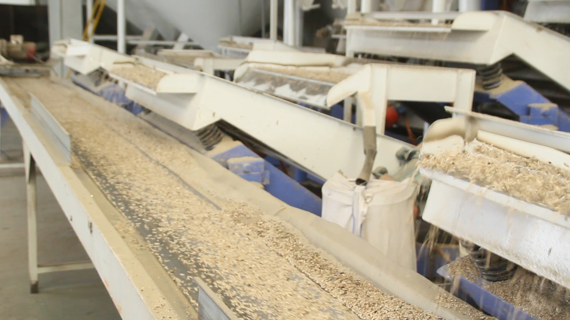 平行輸送機(jī).jpg 平行輸送機(jī).jpg